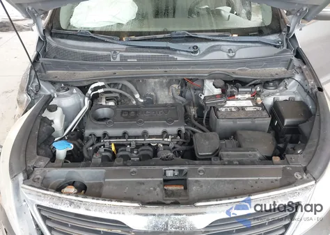 2011 Kia Sportage Lx z USA, uszkodzony, nr VIN KNDPBCA28B7083746